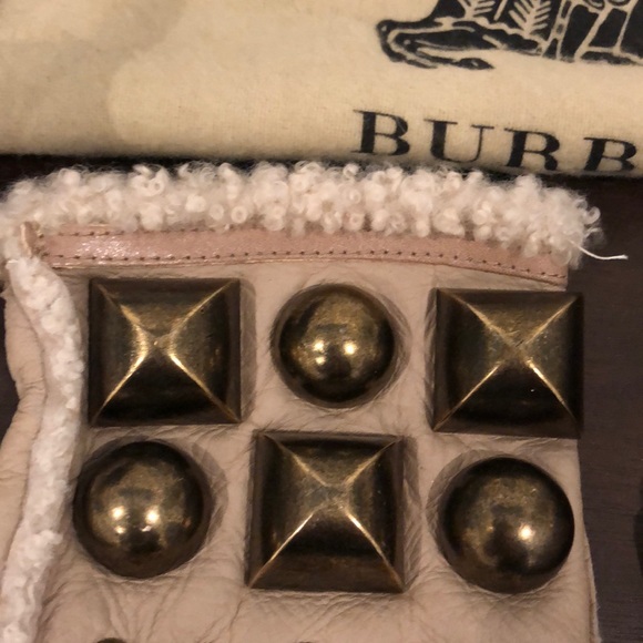 Burberry leather studded gloves Sz 71/2 - Picture 2 of 6